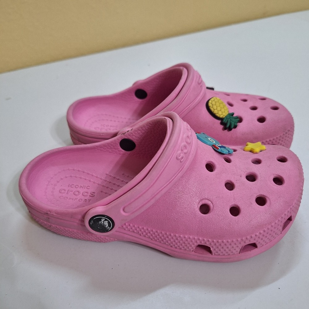 Original Classic Crocs Unisex Clogs - Electric Pink Junior‎ 12